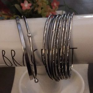 Bangles only. Set of 10